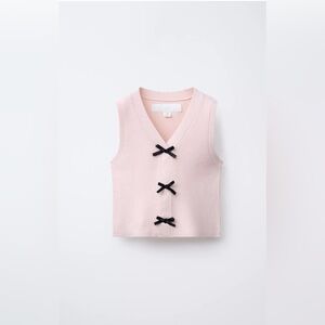 ZARA.. Knitted Vest with Little Bows